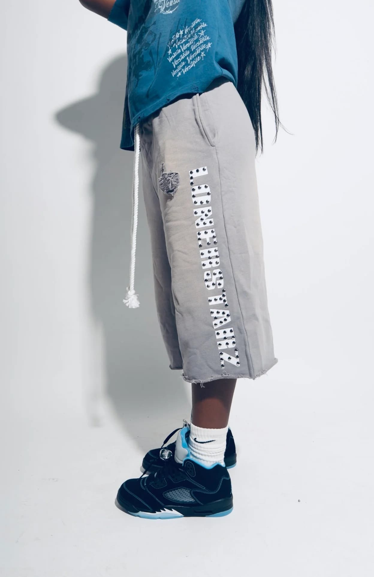 LONERSTARZ 3/4 Capris in Gray
